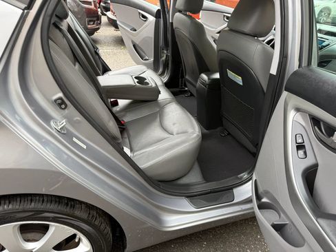 Used 2013 Hyundai Elantra Limited FWD image 14