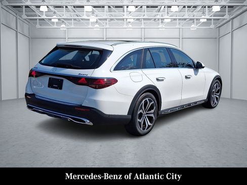 New 2025 Mercedes-Benz E 450 4MATIC All-Terrain Wagon image 4