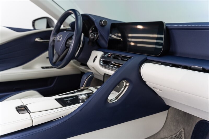 Used 2024 Lexus LC 500 Convertible RWD image 59