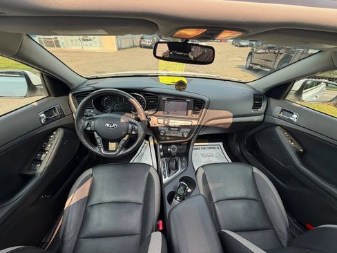 Used 2013 Kia Optima EX FWD image 22