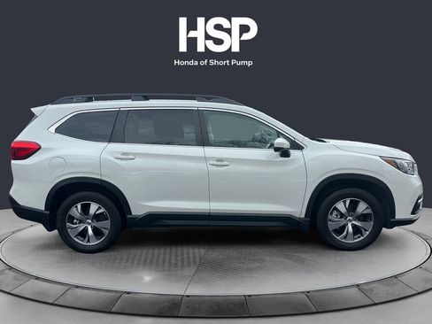 Used 2022 Subaru Ascent Premium w/ Convenience Package AWD/4WD image 6