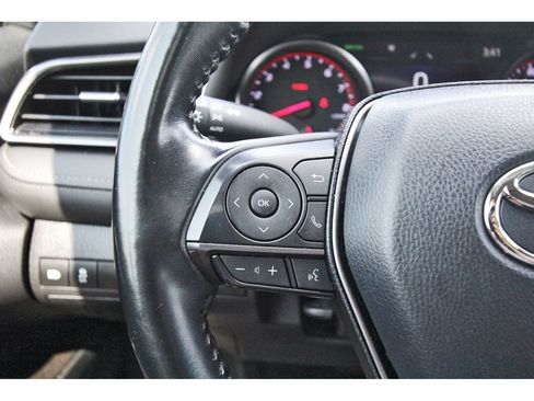 Used 2021 Toyota Camry XSE FWD image 18
