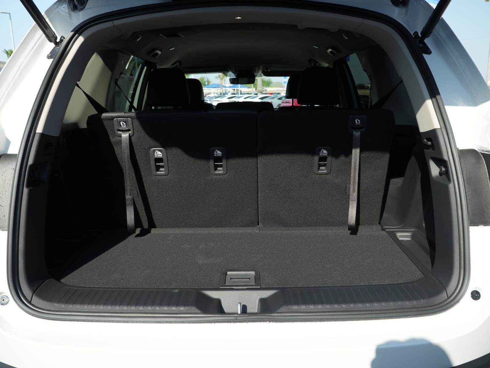 Used 2026 Honda Pilot EX-L image 9