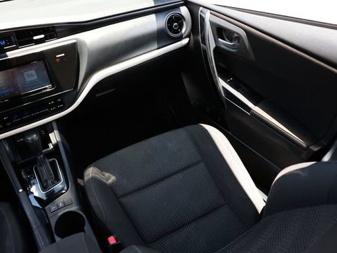 Used 2017 Toyota Corolla iM FWD image 25