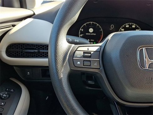 Certified 2026 Honda HR-V LX image 20
