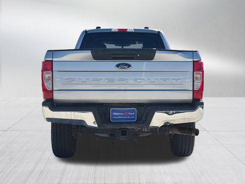 Used 2022 Ford F250 XL w/ STX Appearance Package AWD/4WD image 8