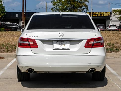 Used 2012 Mercedes-Benz E 350 Sedan image 9