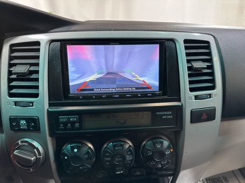 Used 2008 Toyota 4Runner Limited image 27