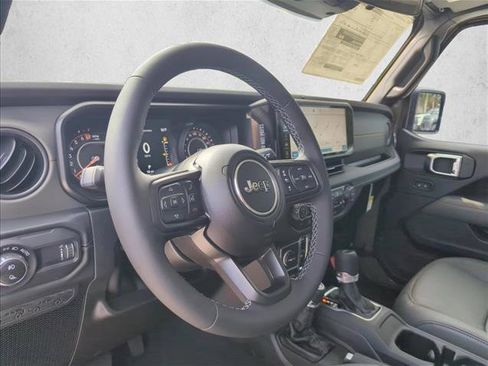 New 2026 Jeep Gladiator Mojave AWD/4WD image 17