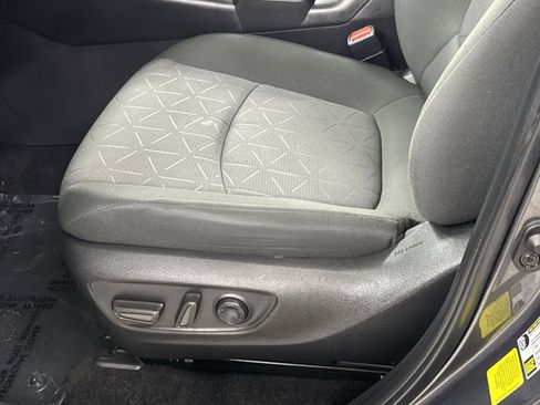 Used 2024 Toyota RAV4 XLE FWD image 26