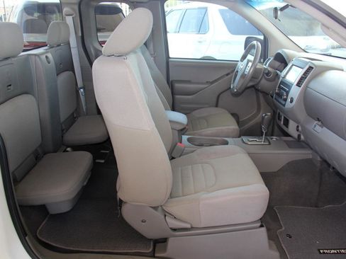 Used 2020 Nissan Frontier S w/ S Utility Package RWD image 20