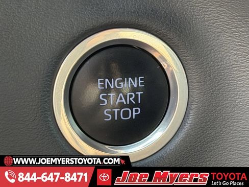 Used 2023 Toyota Tundra Platinum w/ Advanced Package image 22