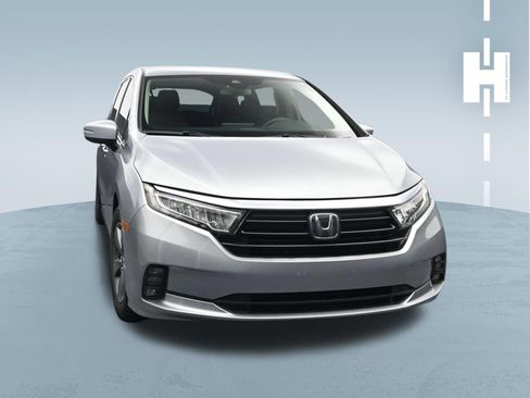 Used 2021 Honda Odyssey EX image 2
