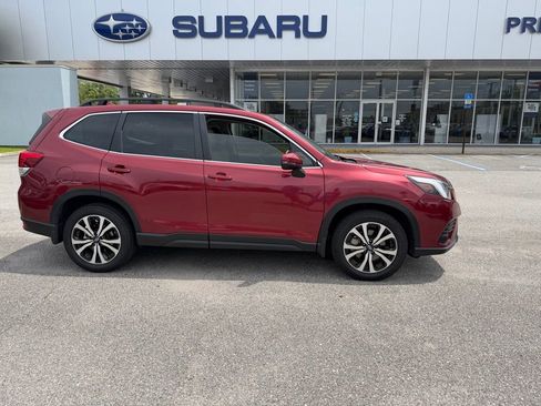 Used 2023 Subaru Forester Limited w/ Popular Package #3 AWD/4WD image 2