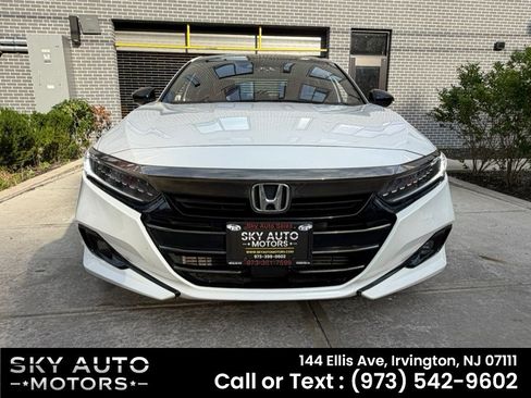 Used 2021 Honda Accord Sport image 2