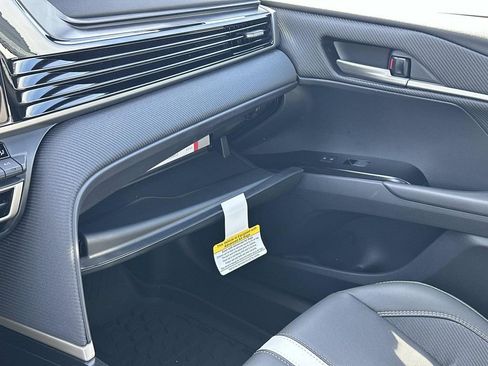 New 2026 Toyota Camry SE FWD image 31