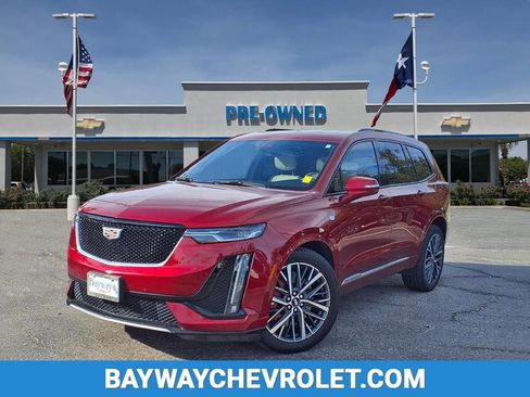 Used 2023 Cadillac XT6 Sport image 1