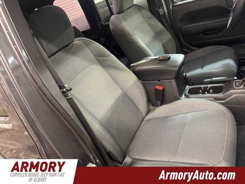 Used 2024 Jeep Wrangler Willys image 32