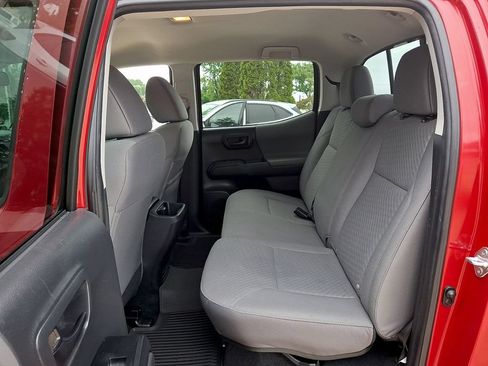 Used 2023 Toyota Tacoma SR AWD/4WD image 8