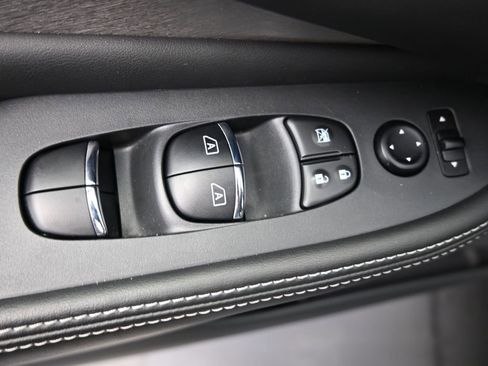 Used 2021 Nissan Murano SL image 13