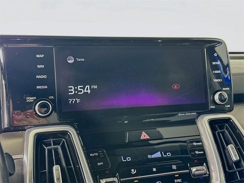 Used 2021 Kia Sorento SX image 23