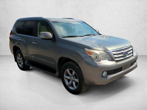 Used 2013 Lexus GX 460 Premium AWD/4WD image 3