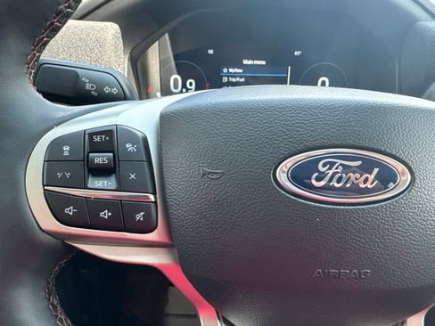 New 2026 Ford Explorer Active w/ Active Comfort Package AWD/4WD image 23