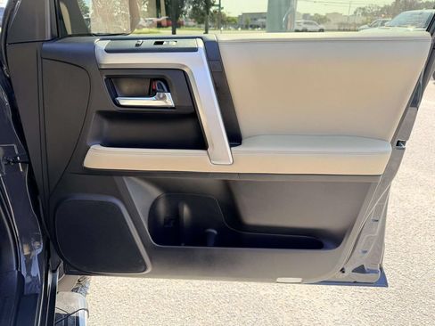 Certified 2024 Toyota 4Runner SR5 Premium w/ Moonroof Package AWD/4WD image 12