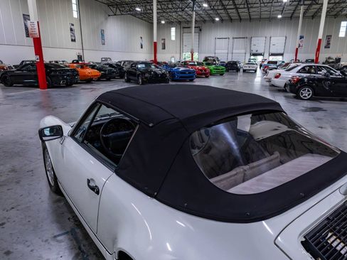 Used 1990 Porsche 911 Carrera image 29