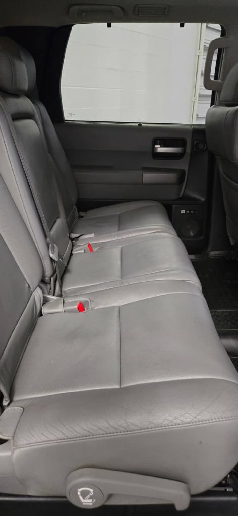 Used 2013 Toyota Sequoia Limited AWD/4WD image 12