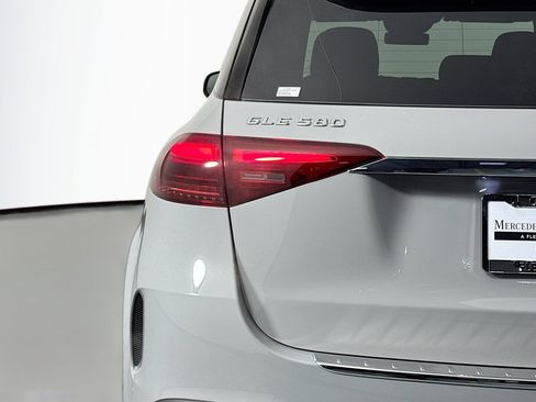 New 2026 Mercedes-Benz GLE 580 4MATIC image 14