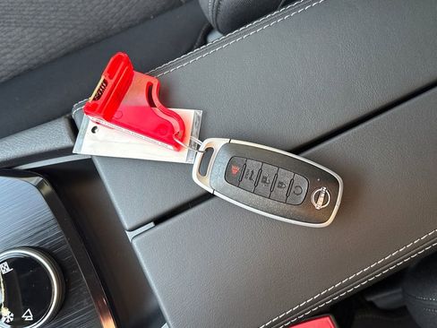 New 2026 Nissan Rogue SV image 29