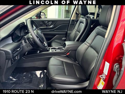 Used 2024 Lincoln Corsair AWD w/ Equipment Group 101A image 12