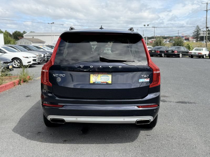 Used 2016 Volvo XC90 T6 Momentum w/ Momentum Plus Package AWD/4WD image 6
