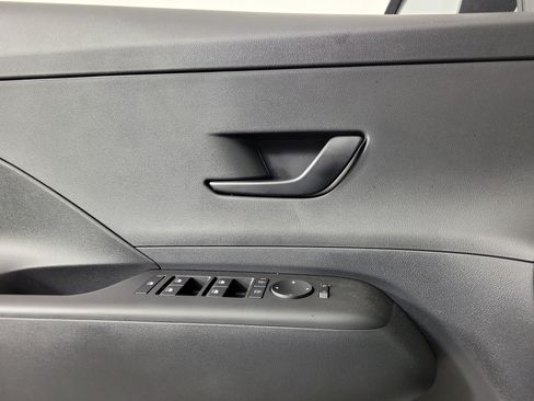 New 2025 Hyundai Kona SEL AWD/4WD image 24
