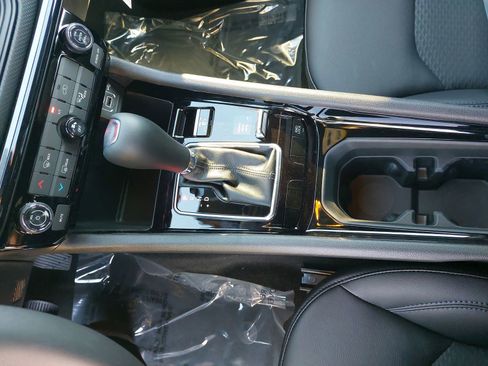 New 2026 Jeep Compass Latitude image 25