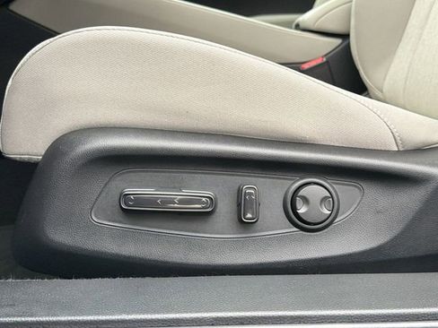 Used 2025 Honda Accord SE image 23