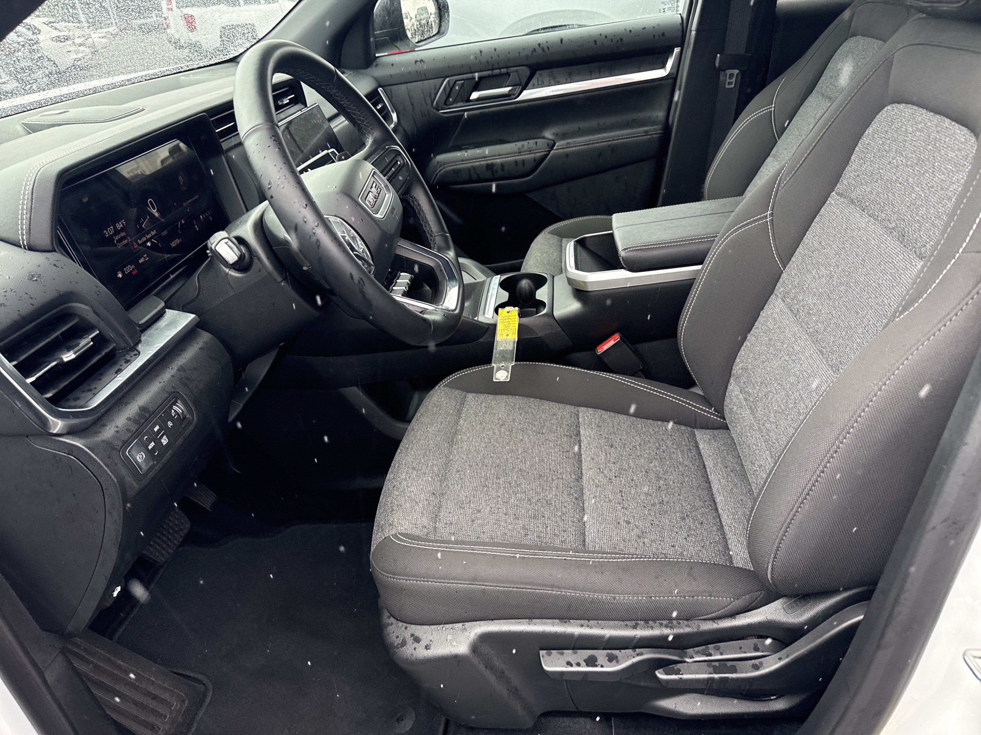 Used 2026 GMC Terrain Elevation w/ Black Edition AWD/4WD image 16