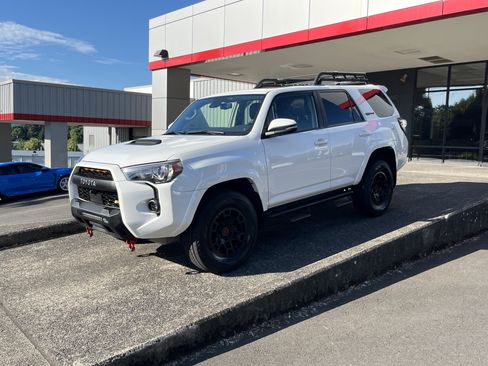 Certified 2023 Toyota 4Runner TRD Pro AWD/4WD image 4