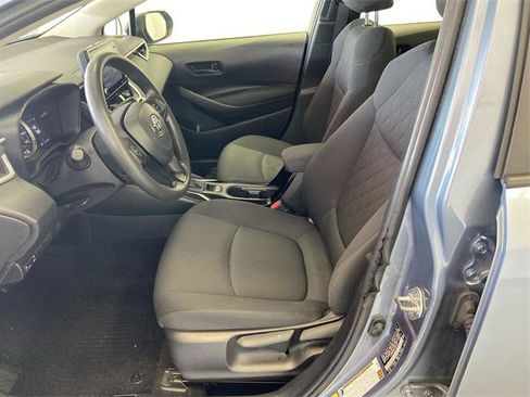 Certified 2022 Toyota Corolla LE image 4