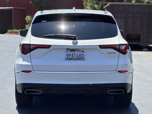 Certified 2022 Acura MDX FWD image 6