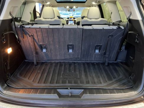 Used 2019 Subaru Ascent Limited w/ Popular Package #2A image 11