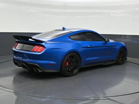 Used 2021 Ford Mustang Shelby GT500 w/ Technology Package RWD image 5