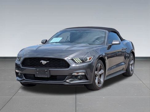 Used 2016 Ford Mustang Convertible w/ Equipment Group 051A RWD image 8