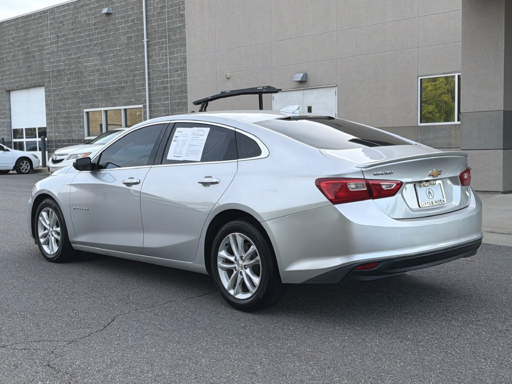 Used 2018 Chevrolet Malibu LT FWD image 5