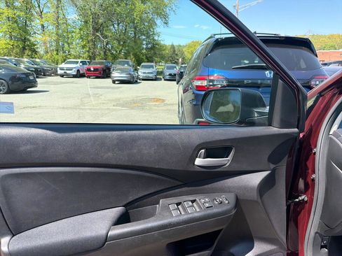 Used 2015 Honda CR-V LX image 18