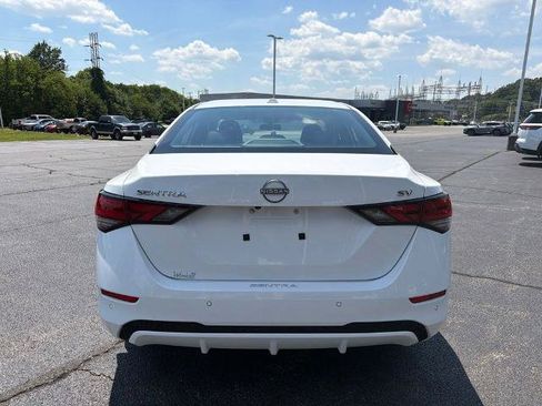 Certified 2024 Nissan Sentra SV FWD image 4