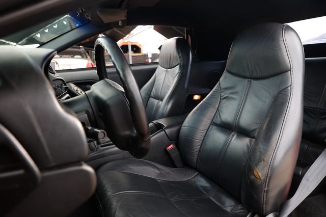 Used 1996 Chevrolet Camaro Z28 RWD image 9