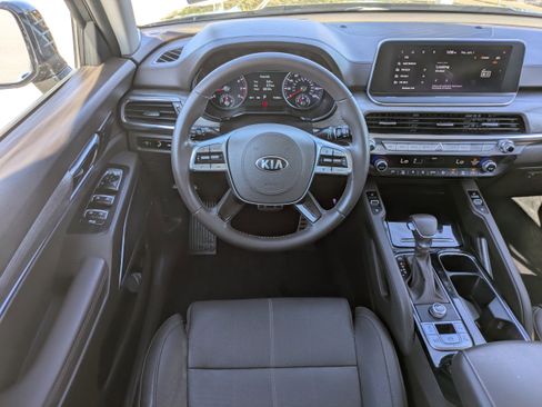 Certified 2021 Kia Telluride SX w/ Towing Package image 24