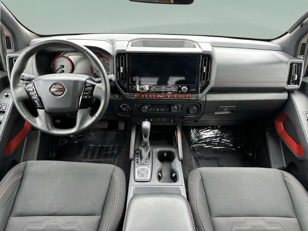 Used 2026 Nissan Frontier PRO-4X AWD/4WD image 25
